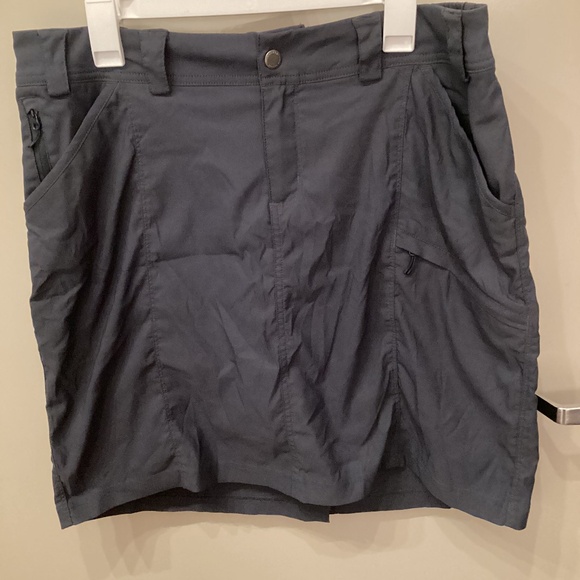 Duluth Trading Women's Plus Dry on the Fly Skort Size 16 Gray Pockets Sporty - Picture 1 of 12